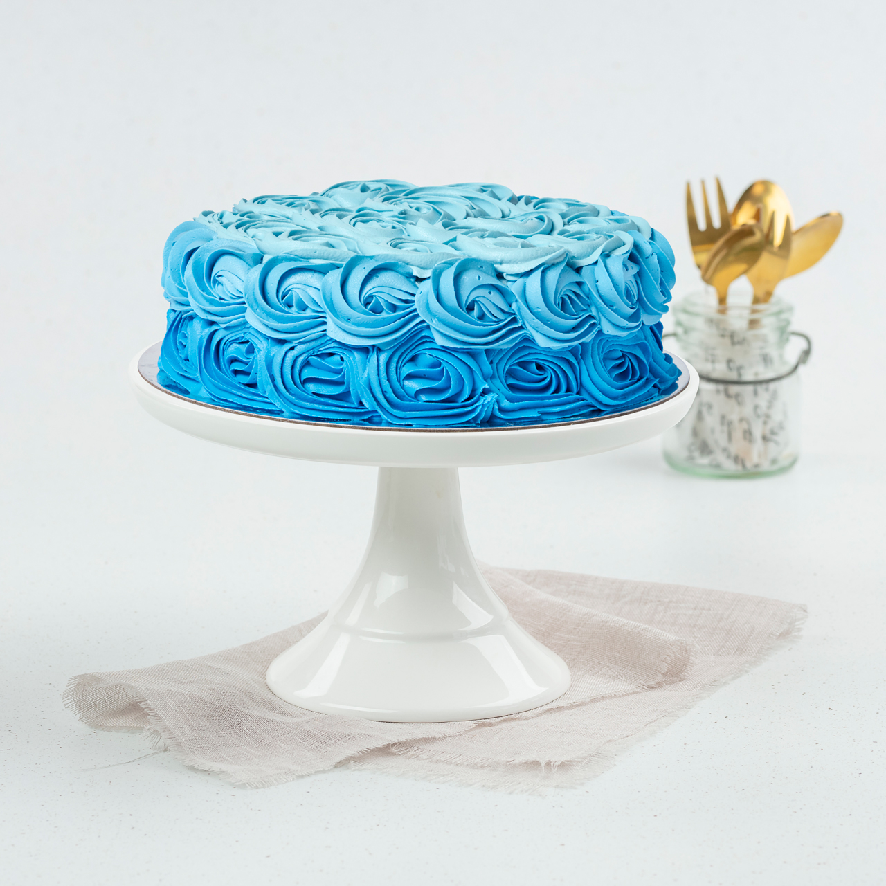 Blue Rosette Cake – Michel's